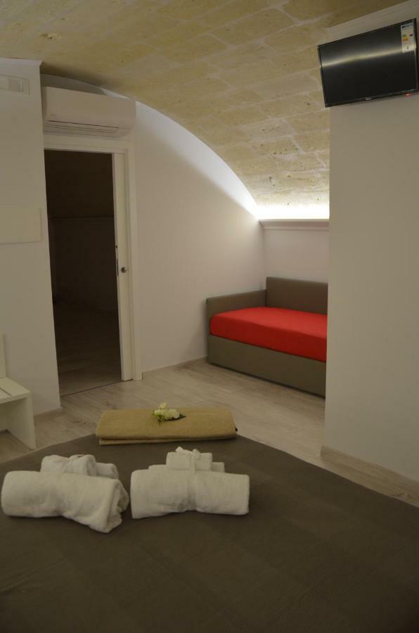 In & Out Matera Hotel ภายนอก รูปภาพ